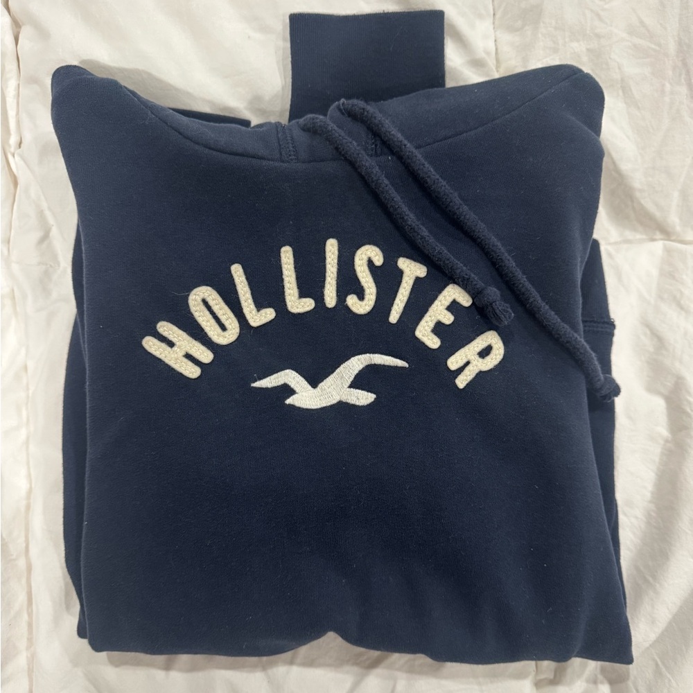 Hollister Dark Blue Sweatshirt
